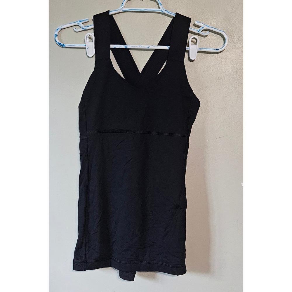 Lululemon Black Cross Back‎ Tank Top with V-Neck Workout Camisole